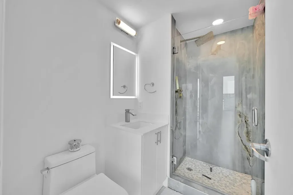 60 SW 13th Street Miami FL 33130