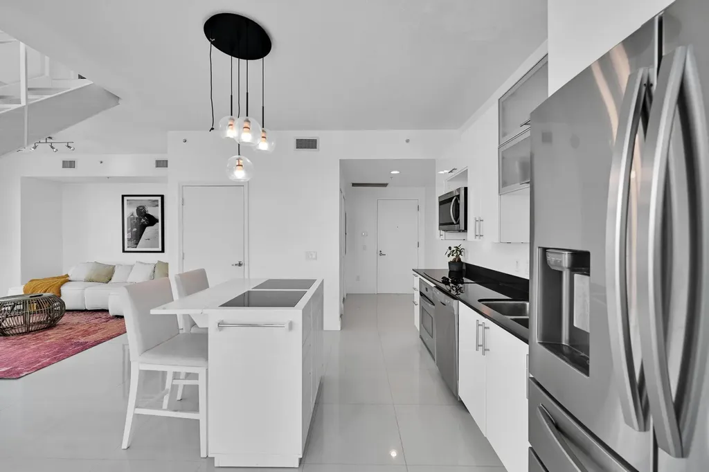60 SW 13th Street Miami FL 33130