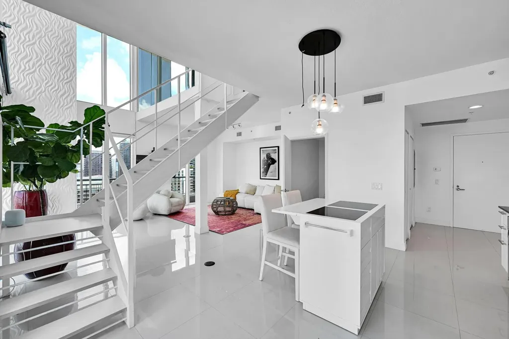 60 SW 13th Street Miami FL 33130