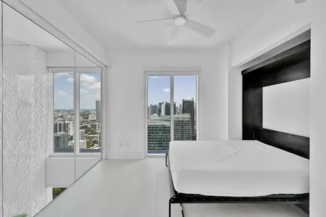 60 SW 13th Street Miami FL 33130