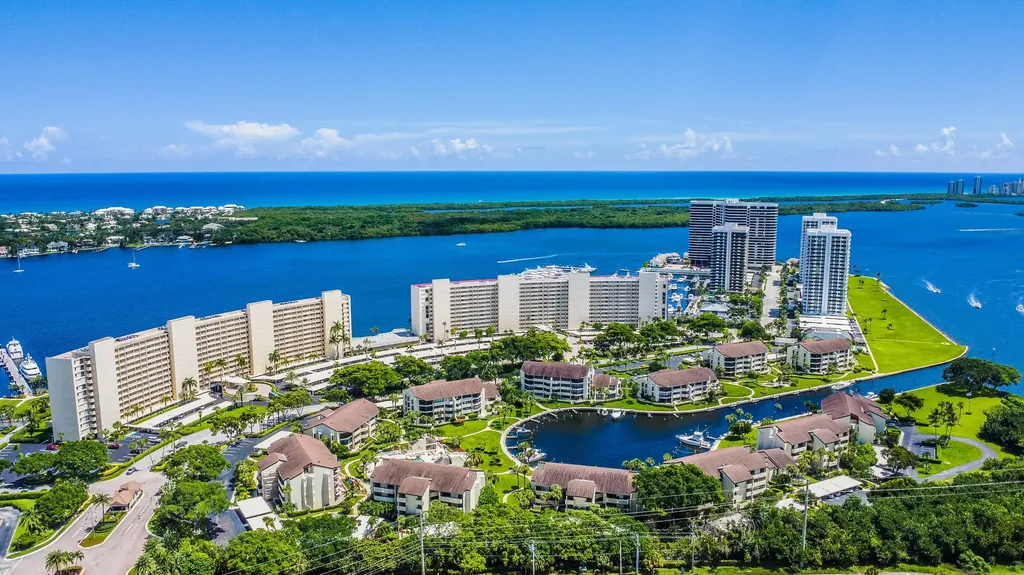 100 Lakeshore Drive North Palm Beach FL 33408