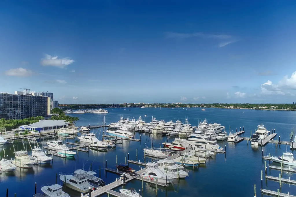 100 Lakeshore Drive North Palm Beach FL 33408