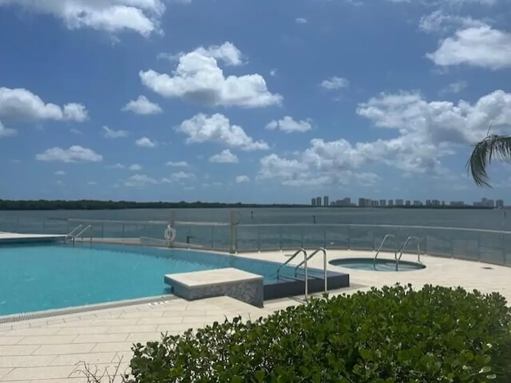 100 Lakeshore Drive North Palm Beach FL 33408