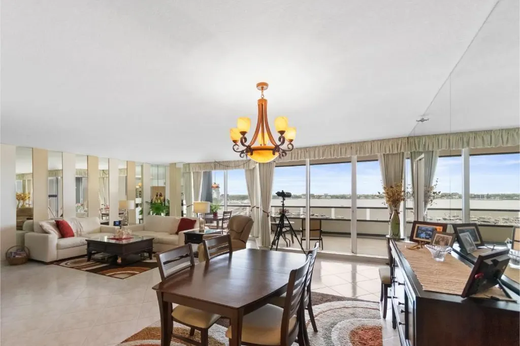 100 Lakeshore Drive North Palm Beach FL 33408