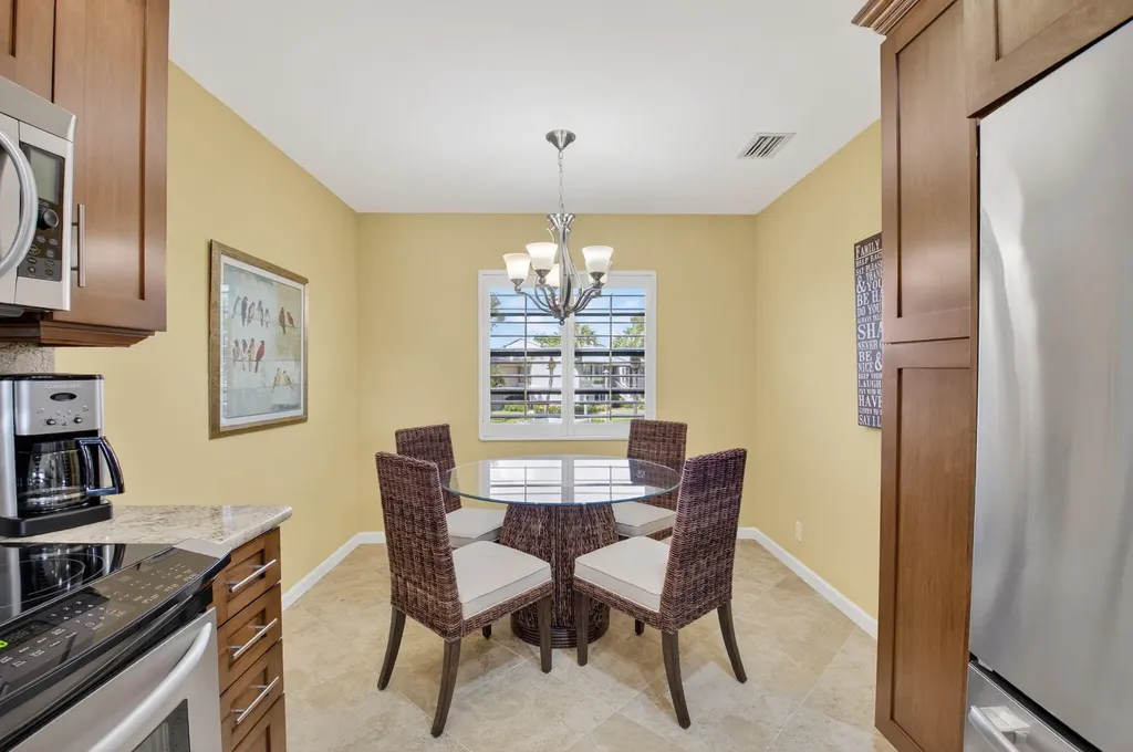 21 Eastgate Drive Boynton Beach FL 33436