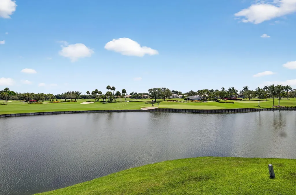 21 Eastgate Drive Boynton Beach FL 33436