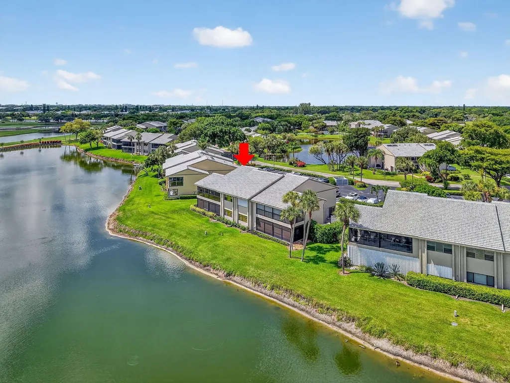 21 Eastgate Drive Boynton Beach FL 33436