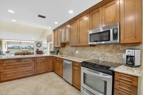 21 Eastgate Drive Boynton Beach FL 33436