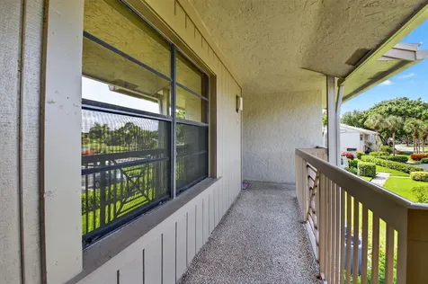 21 Eastgate Drive Boynton Beach FL 33436