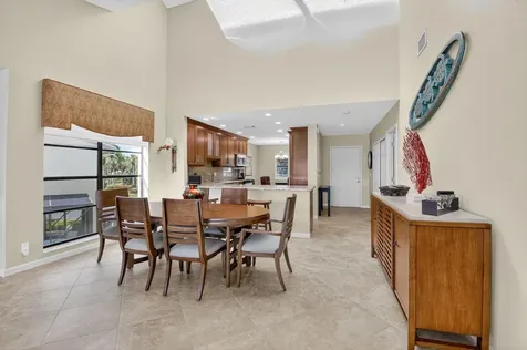 21 Eastgate Drive Boynton Beach FL 33436