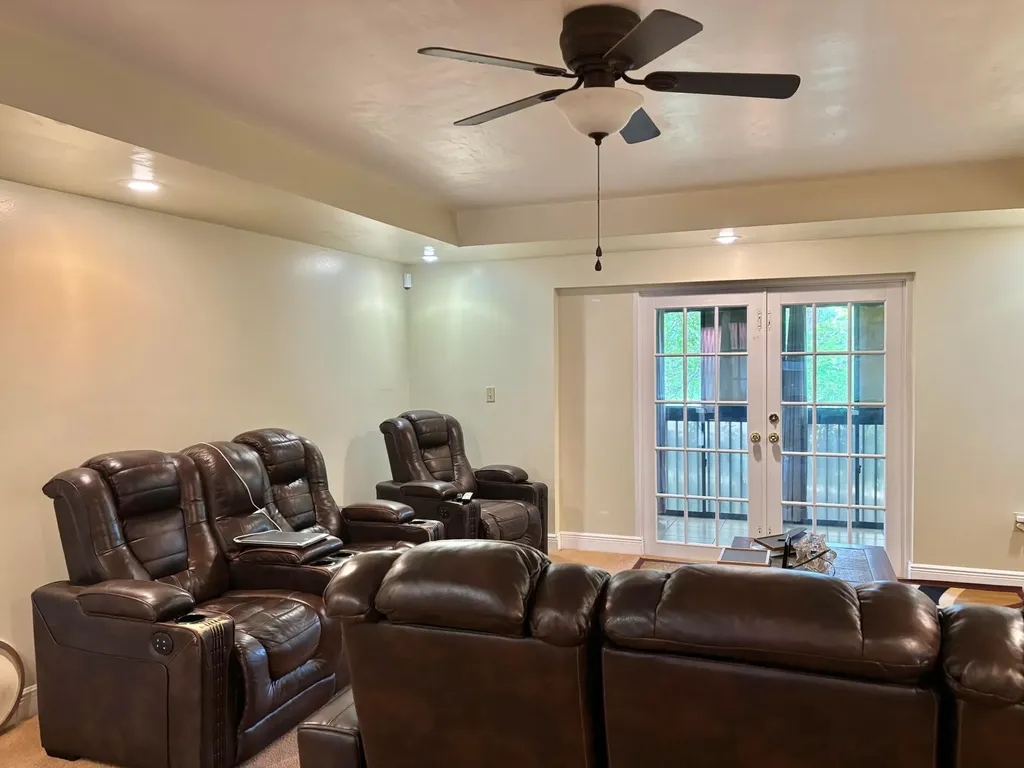 8600 NW 34th Place Sunrise FL 33351