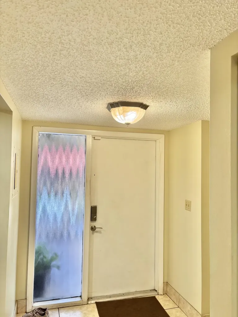 8600 NW 34th Place Sunrise FL 33351