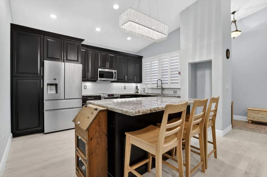 5817 NW 120th Avenue Coral Springs FL 33076