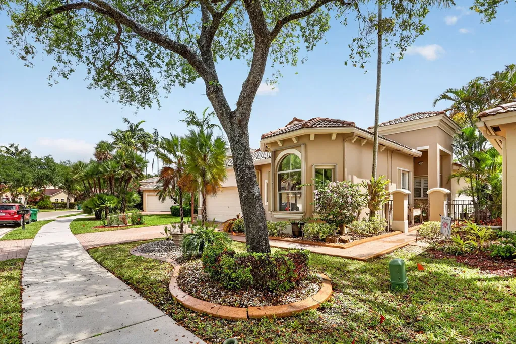 5817 NW 120th Avenue Coral Springs FL 33076
