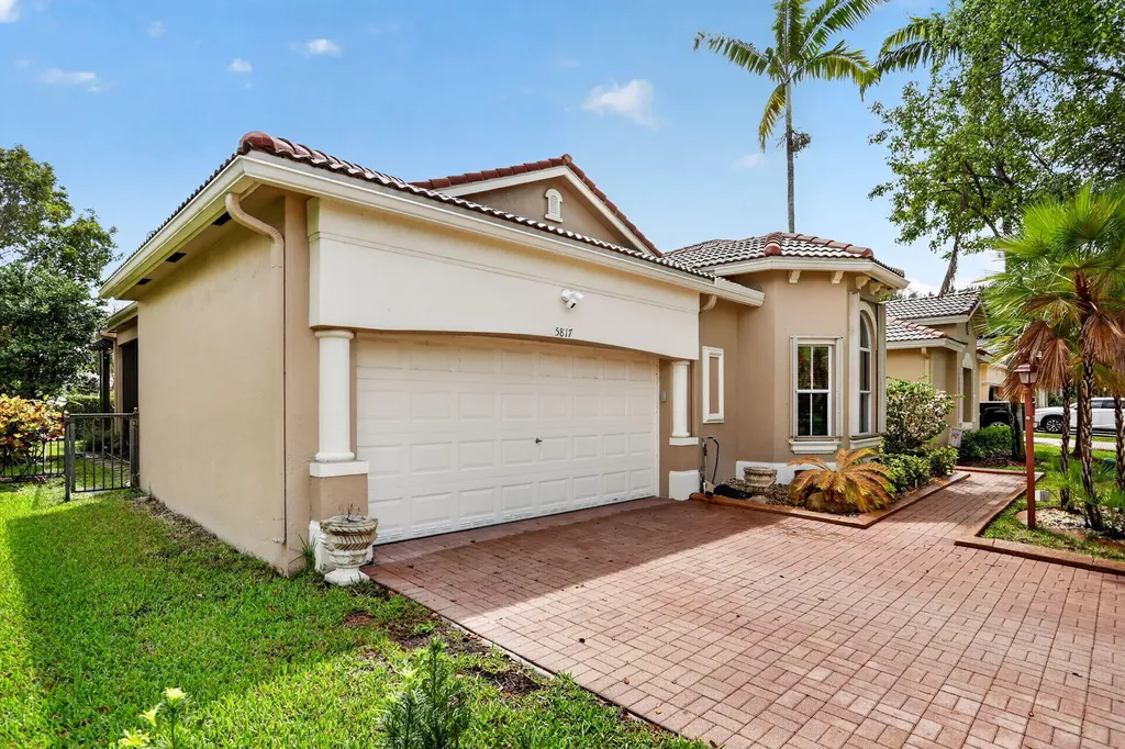 5817 NW 120th Avenue Coral Springs FL 33076