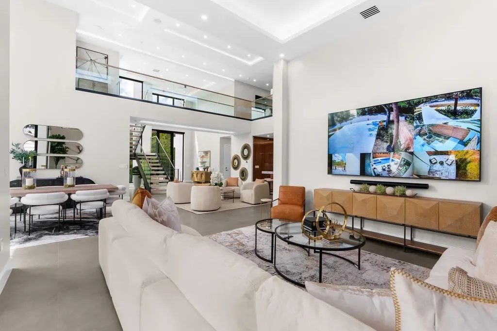 719 SW 11th Street Fort Lauderdale FL 33315