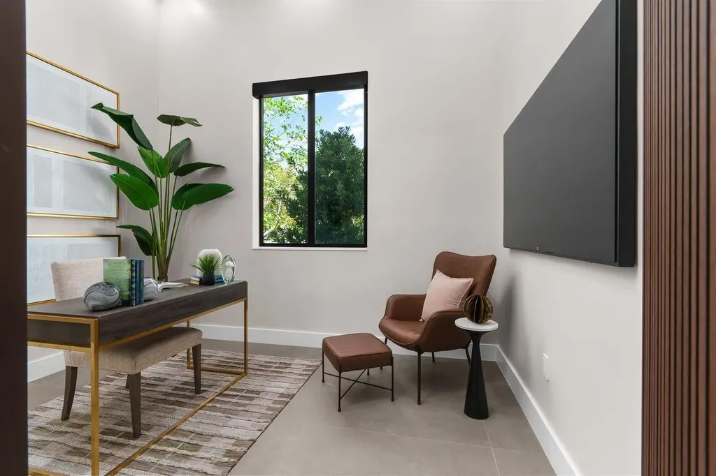 719 SW 11th Street Fort Lauderdale FL 33315