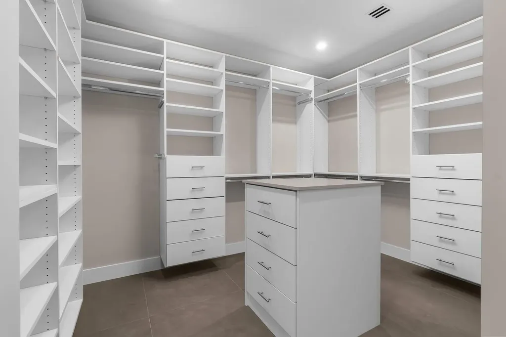 719 SW 11th Street Fort Lauderdale FL 33315