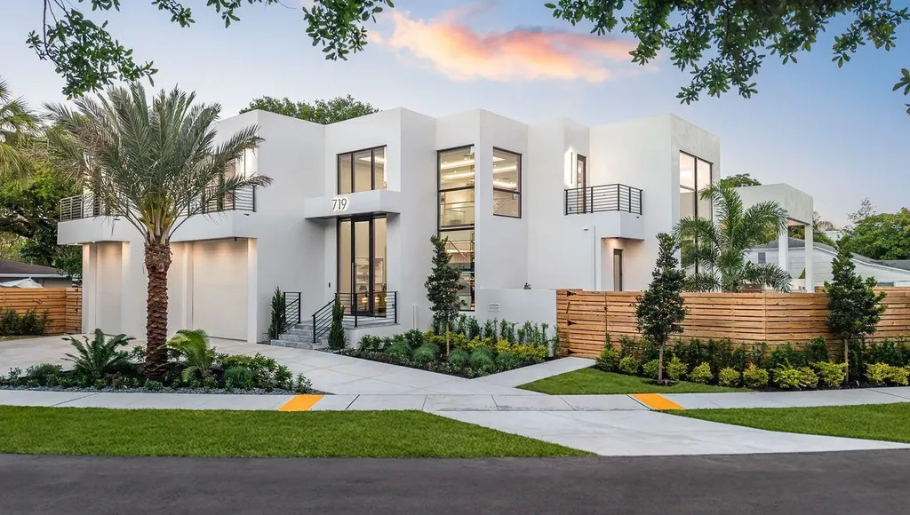 719 SW 11th Street Fort Lauderdale FL 33315