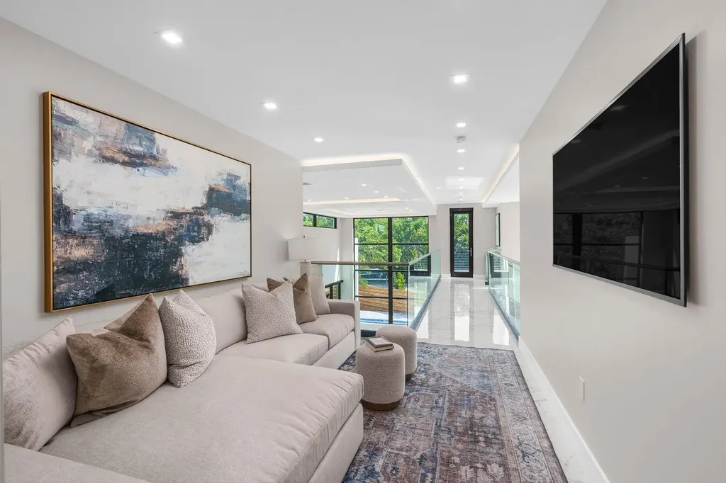 719 SW 11th Street Fort Lauderdale FL 33315