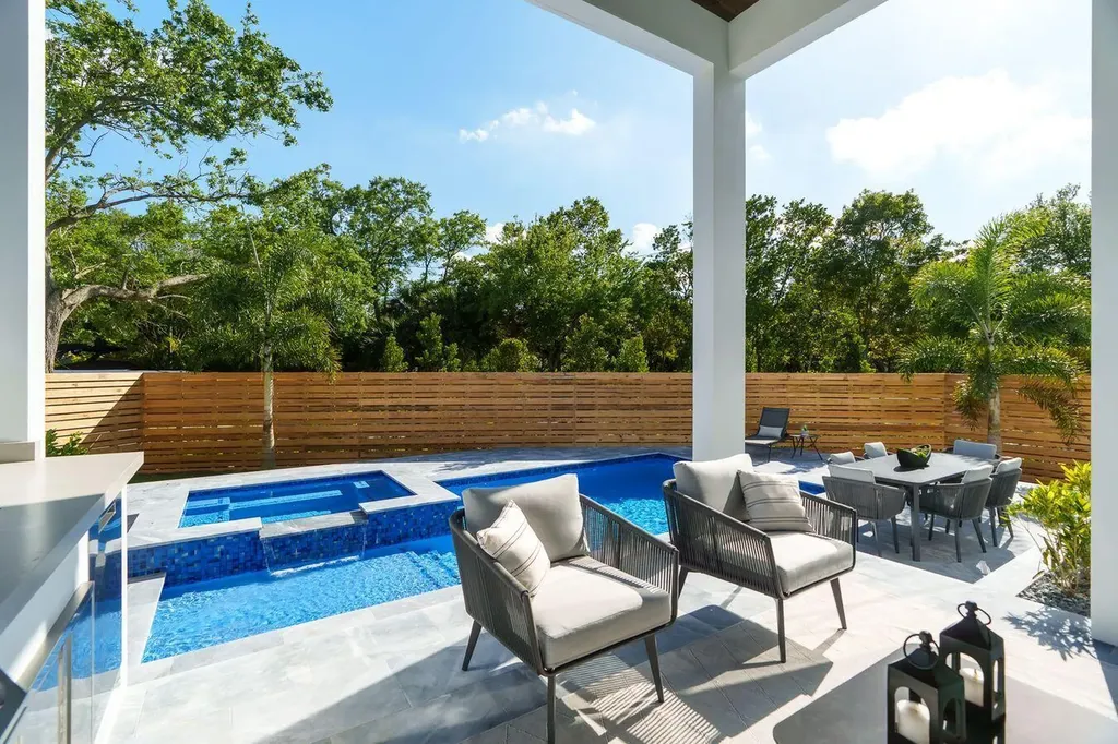 719 SW 11th Street Fort Lauderdale FL 33315