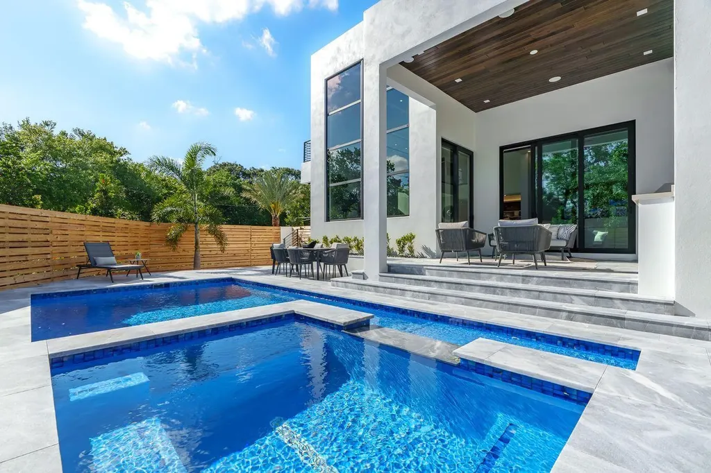 719 SW 11th Street Fort Lauderdale FL 33315