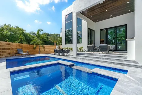 719 SW 11th Street Fort Lauderdale FL 33315