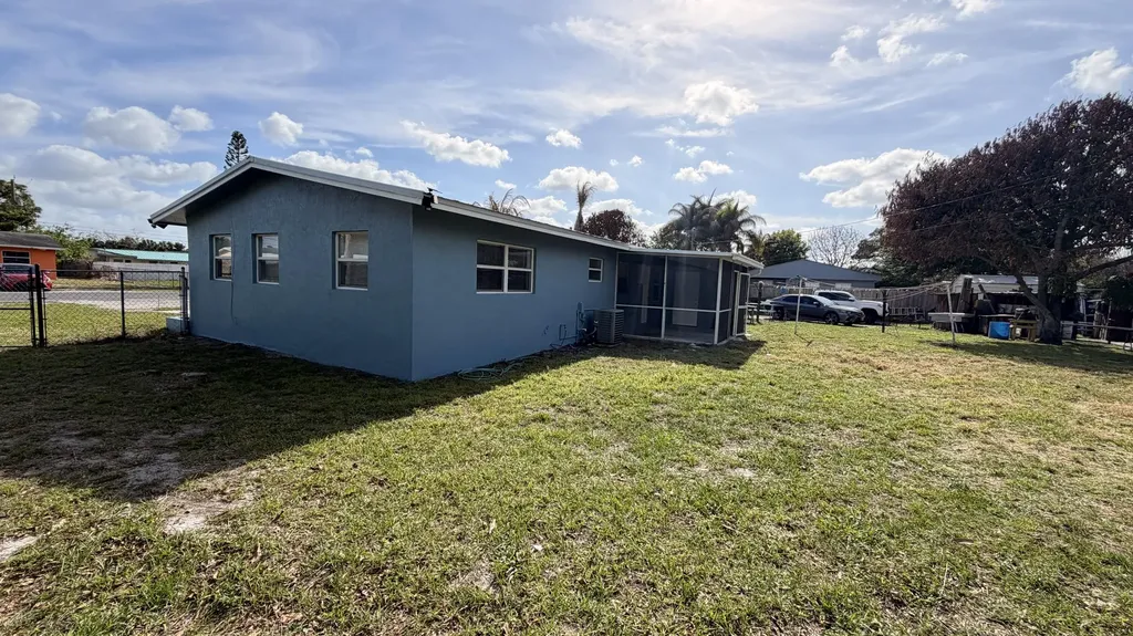 928 Fra Mar Place Fort Pierce FL 34982