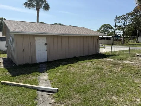 5014 Palm Drive Fort Pierce FL 34982