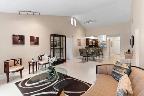 9909 SW 16th Street Pembroke Pines FL 33025