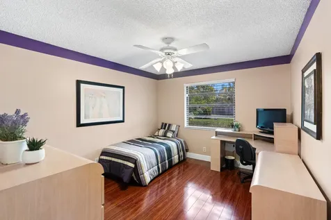 9909 SW 16th Street Pembroke Pines FL 33025