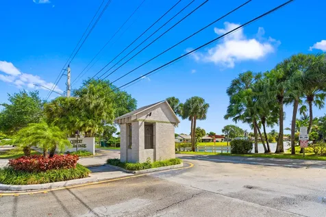9909 SW 16th Street Pembroke Pines FL 33025