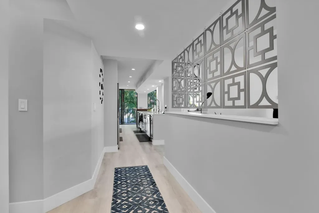 859 Jeffery Street Boca Raton FL 33487