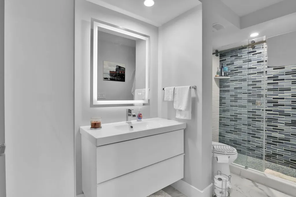 859 Jeffery Street Boca Raton FL 33487