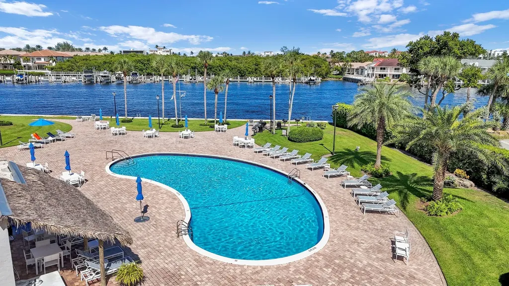859 Jeffery Street Boca Raton FL 33487