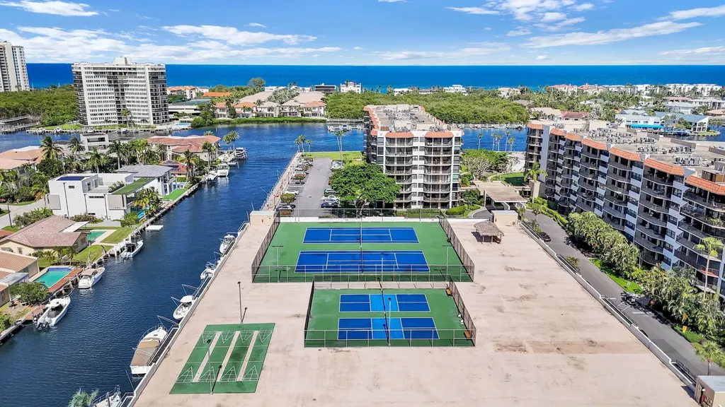 859 Jeffery Street Boca Raton FL 33487