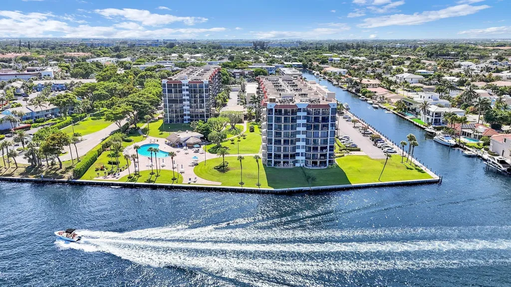 859 Jeffery Street Boca Raton FL 33487