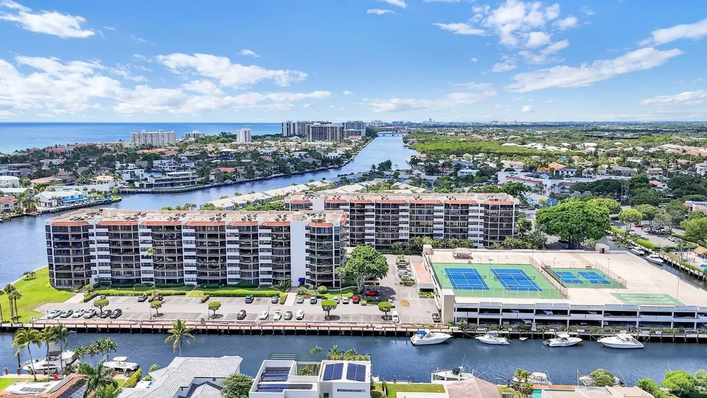 859 Jeffery Street Boca Raton FL 33487