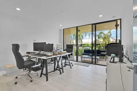 859 Jeffery Street Boca Raton FL 33487
