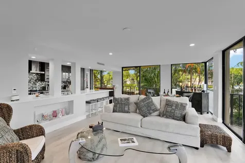 859 Jeffery Street Boca Raton FL 33487