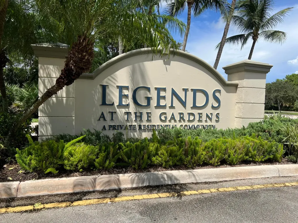 4991 Bonsai Circle Palm Beach Gardens FL 33418