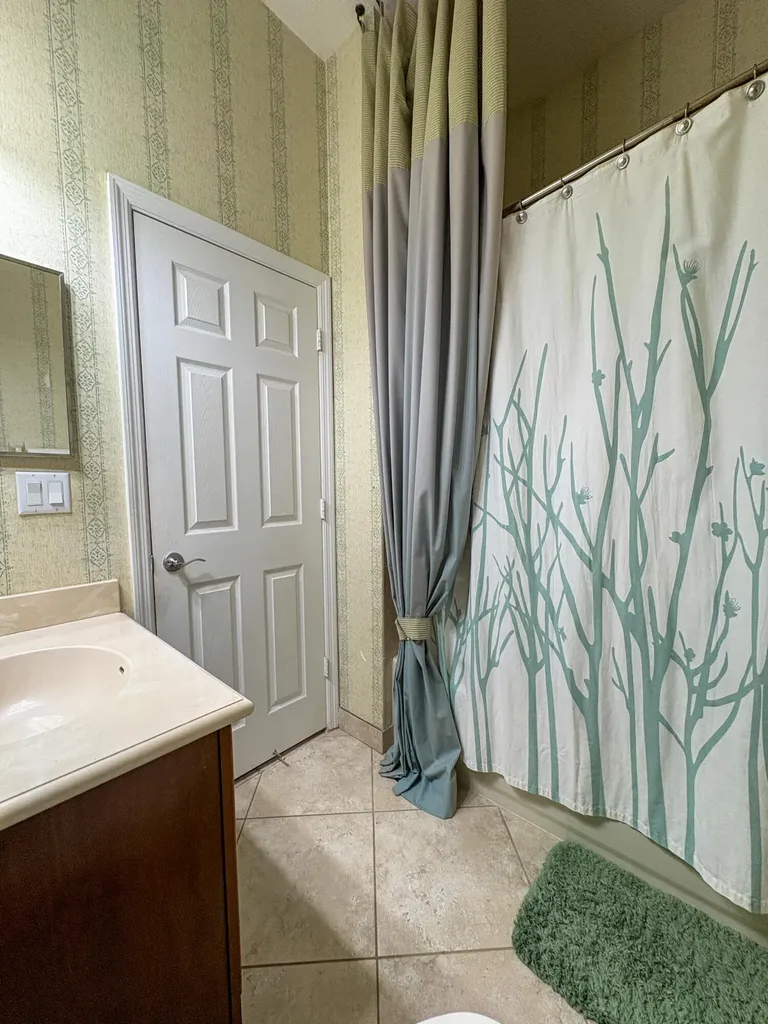 4991 Bonsai Circle Palm Beach Gardens FL 33418