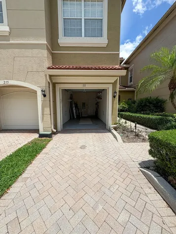 4991 Bonsai Circle Palm Beach Gardens FL 33418