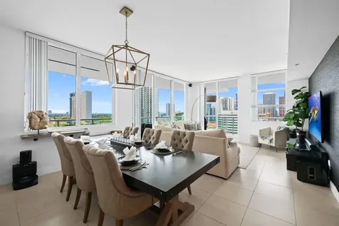 315 NE 3rd Avenue Fort Lauderdale FL 33301