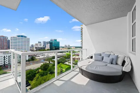 315 NE 3rd Avenue Fort Lauderdale FL 33301
