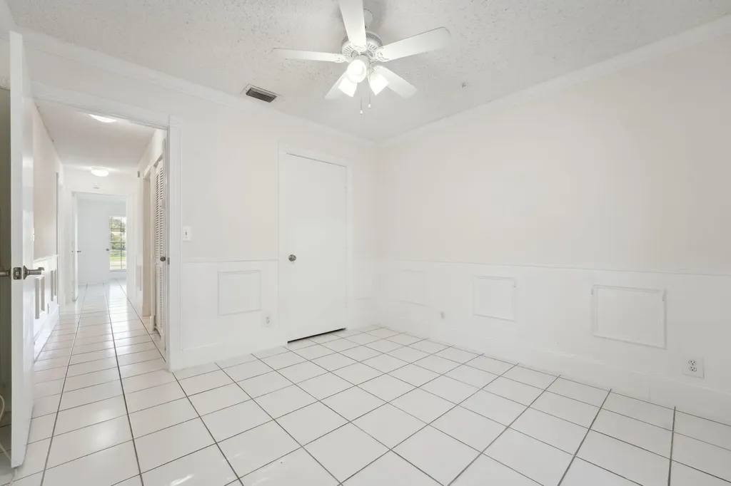 3855 Sabal Lakes Road Delray Beach FL 33445