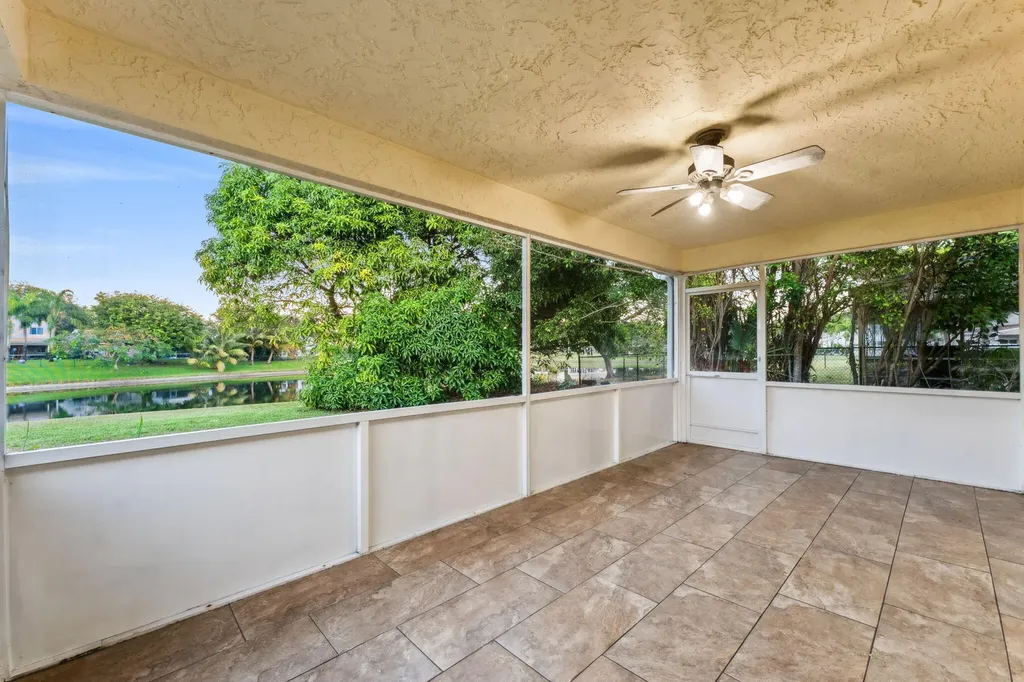 3855 Sabal Lakes Road Delray Beach FL 33445