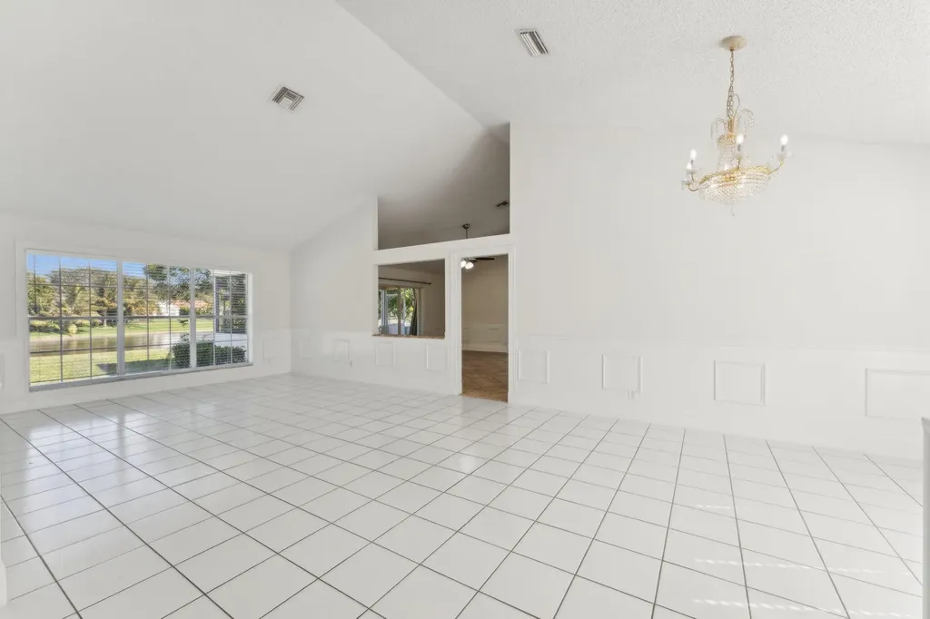 3855 Sabal Lakes Road Delray Beach FL 33445
