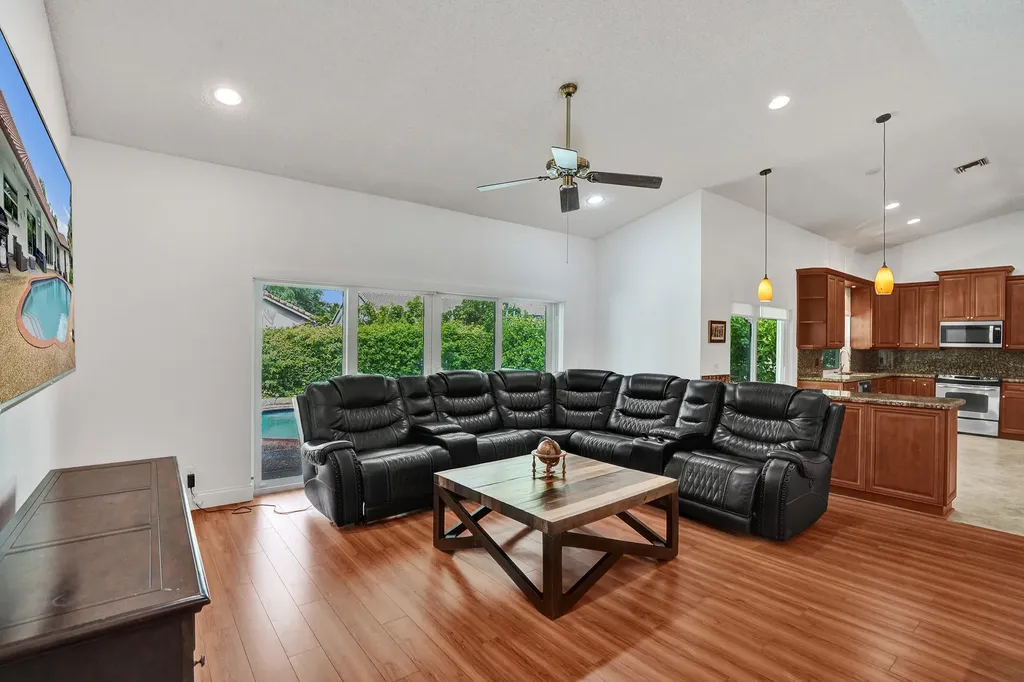200 NW 121st Terrace Coral Springs FL 33071