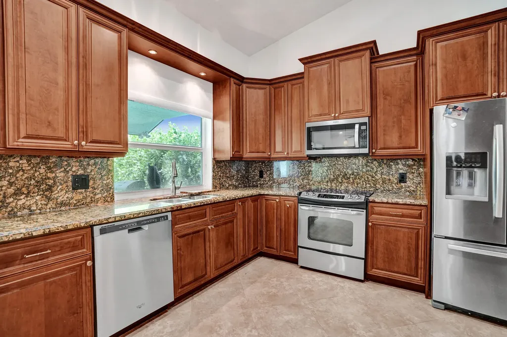 200 NW 121st Terrace Coral Springs FL 33071